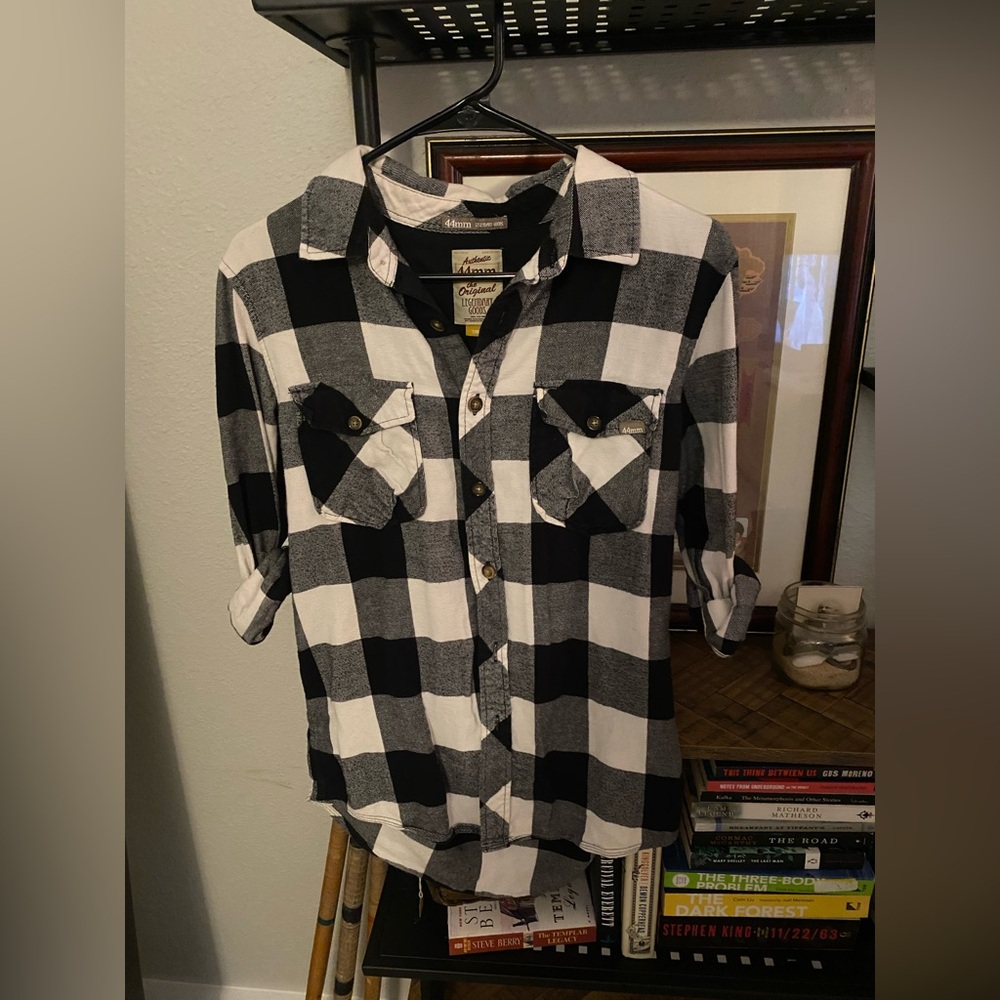 Men’s Button Down ❗️2/$15